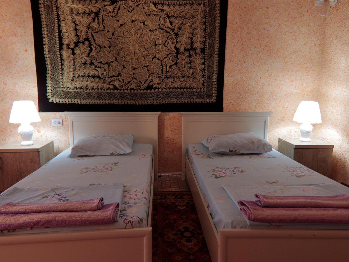 Lion Guest House Buxoro Luaran gambar