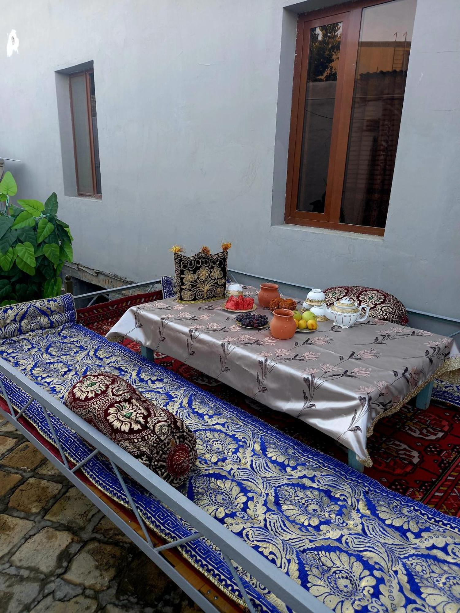Lion Guest House Buxoro Luaran gambar